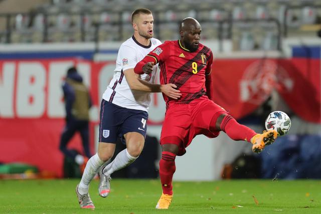 里约奥运会夺冠十周年 中国女排冠军走进南京校园